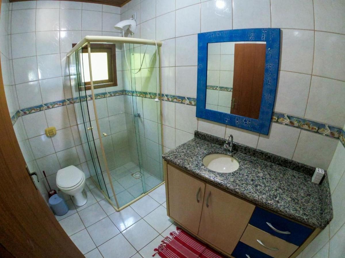 Casa Vista Privilegiada: Piscina E Conforto غاروبابا المظهر الخارجي الصورة